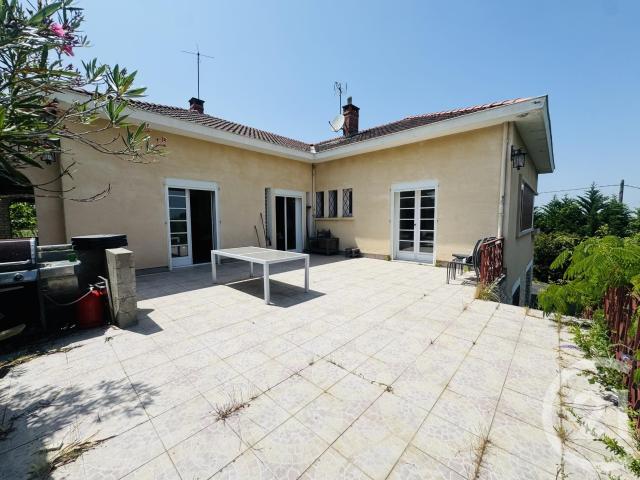 Maison 8 pièces 333 m²