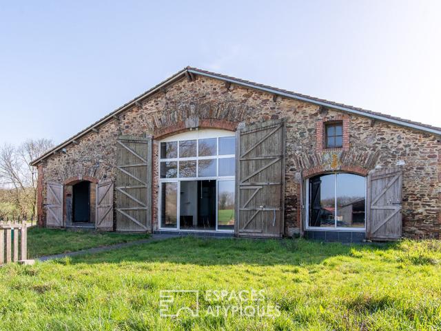 Maison 8 pièces 349 m²