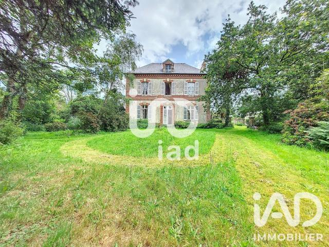 Maison 8 pièces 342 m²