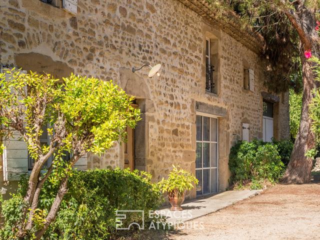 Maison 8 pièces 365 m²