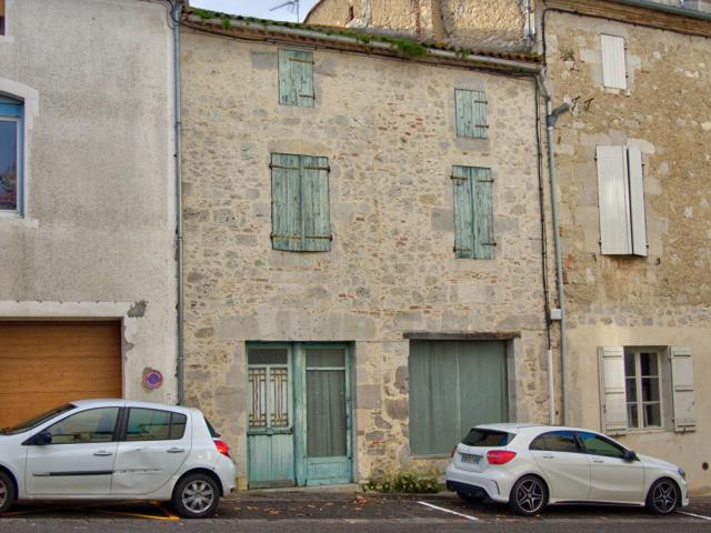 Maison 8 pièces 397 m²