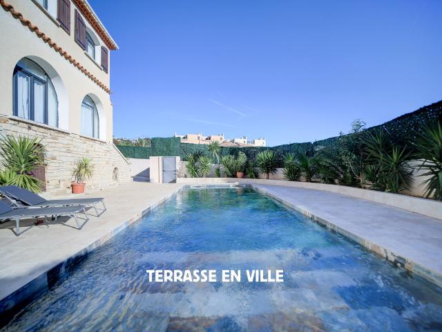 Maison 8 pièces 400 m²