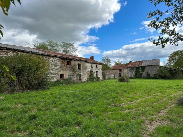 Maison 8 pièces 425 m²