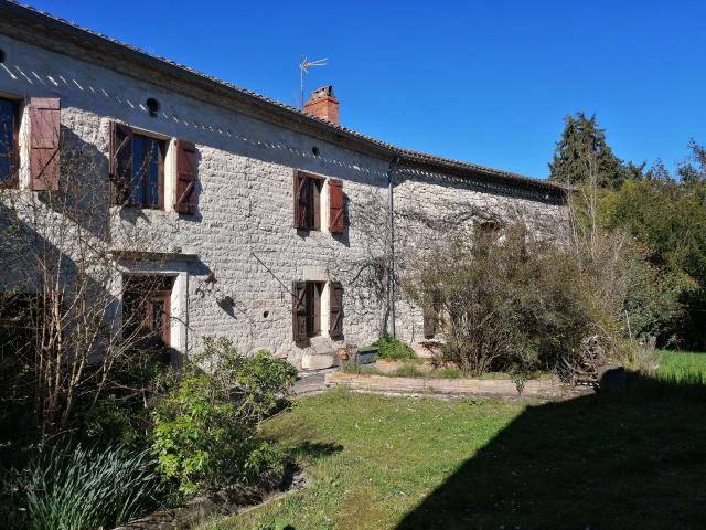 Maison 8 pièces 428 m²
