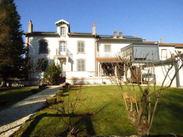 Maison 8 pièces 430 m²