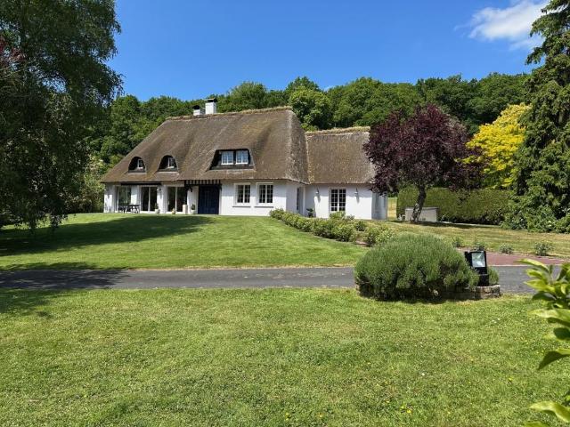 Maison 8 pièces 470 m²