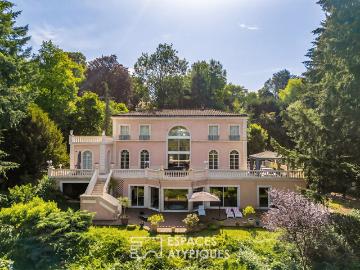 Maison 8 pièces 485 m²