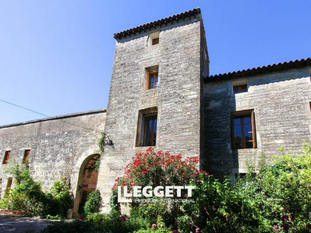 Maison 8 pièces 530 m²