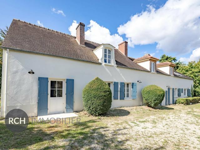 Maison 8 pièces 267 m²