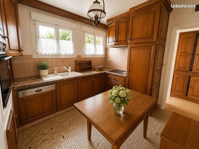 Maison 8 pièces 98 m²