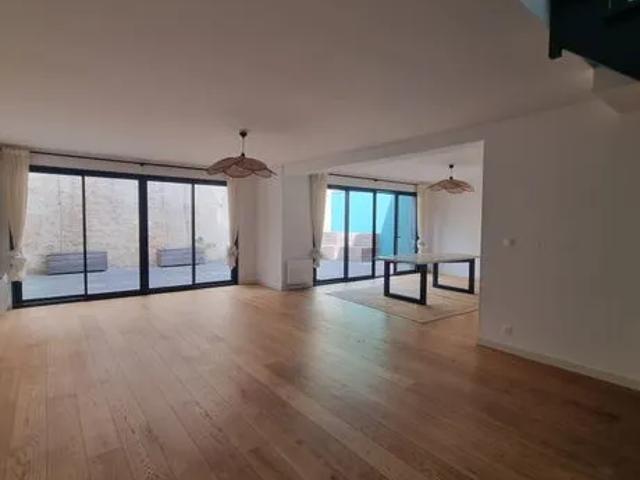 Maison 8 pièces en parfait état