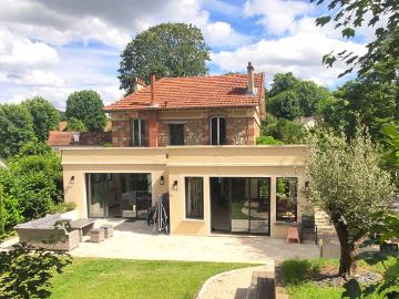Maison 8 pièces L'Étang la Ville 220.00m² 4930€ à louer l'Adresse