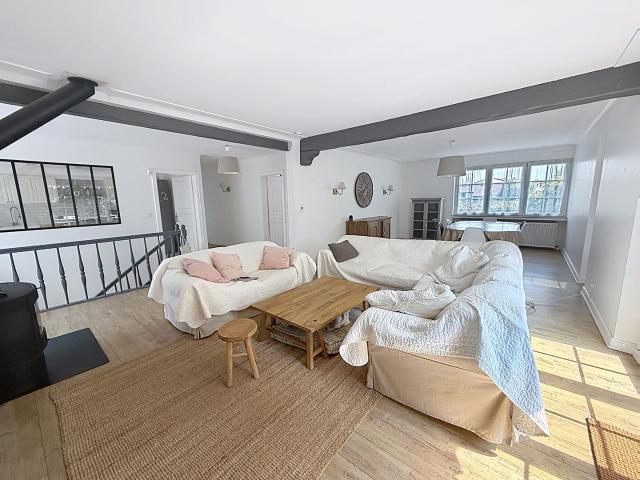Maison 8 pièces Marly 200.00m² 1950€ à louer