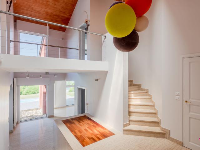 Maison 8pièces Meyzieu 240 m² MEYZIEU Grand Large