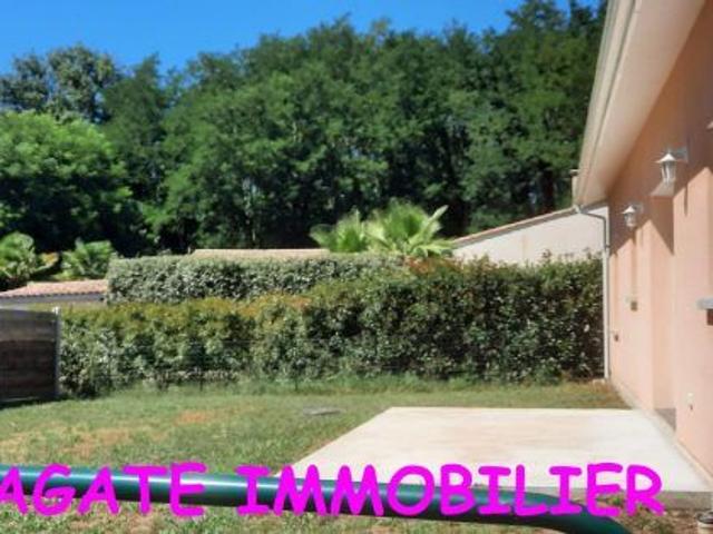 Maison, 96 m² à louer à Bommes 33210