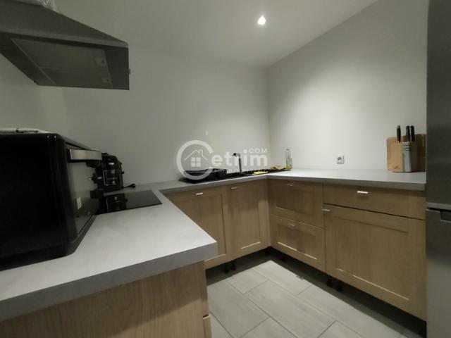 Maison 97 m2 avec cour