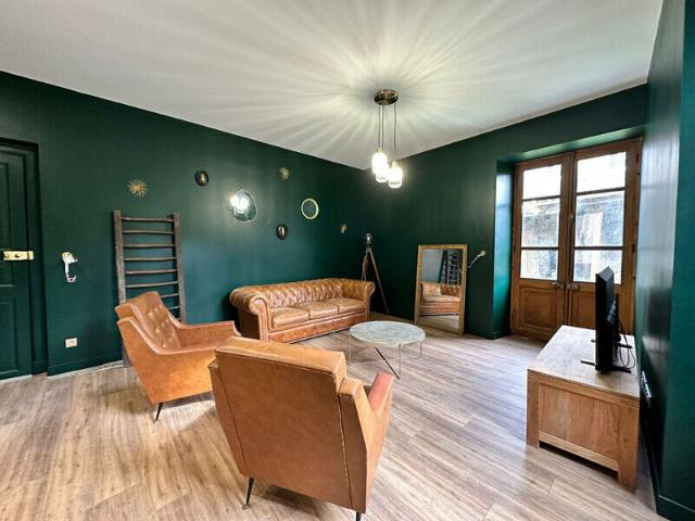 Maison 9 p+c