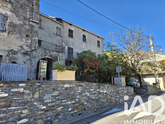Maison 9 pièces 124 m²