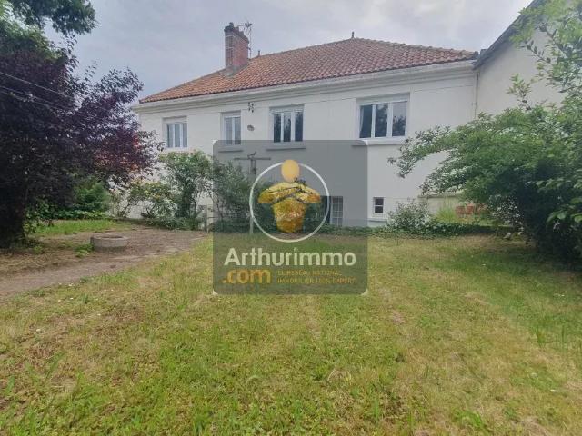 Maison 9 pièces 137 m²