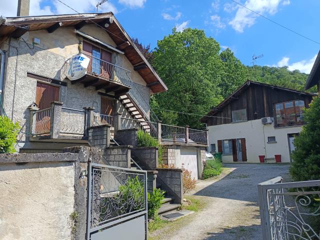 Maison 9 pièces 250 m²