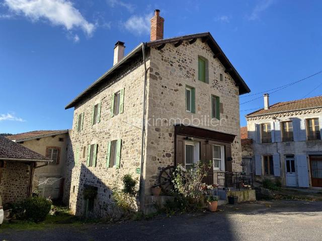 Maison 9 pièces 144 m²