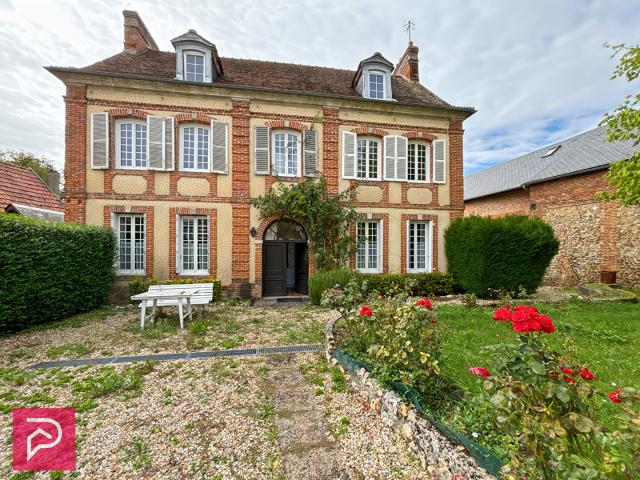 Maison 9 pièces 145 m²