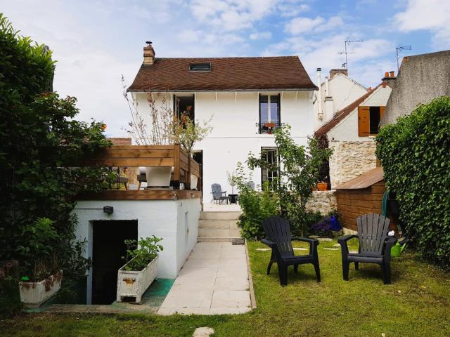 Maison 9 pièces 148 m²