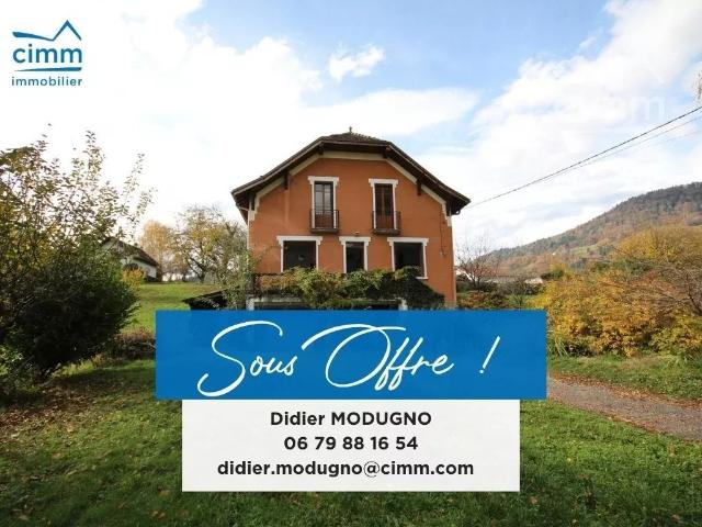Maison 9 pièces 148 m²