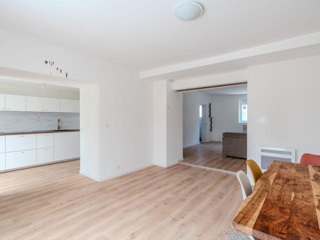 Maison 9 pièces 148 m²