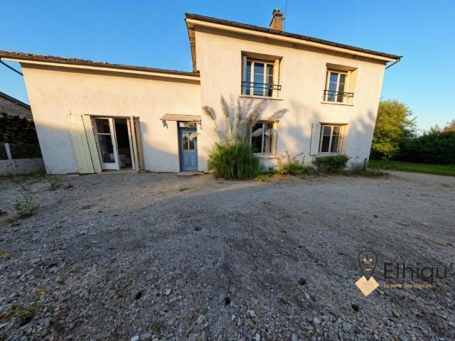 Maison 9 pièces 149 m²