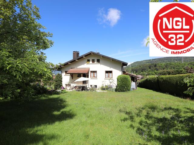 Maison 9 pièces 140 m²