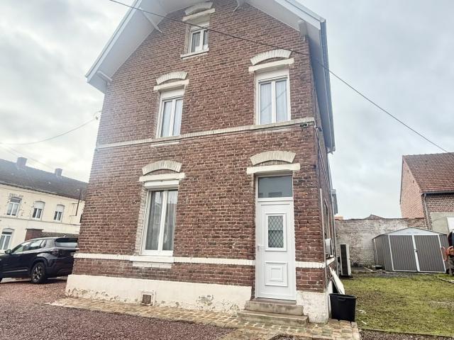 Maison 9 pièces 140 m²