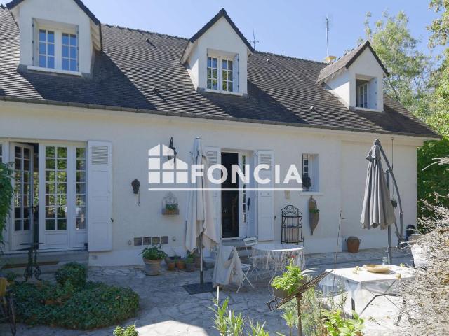 Maison 9 pièces 140 m²