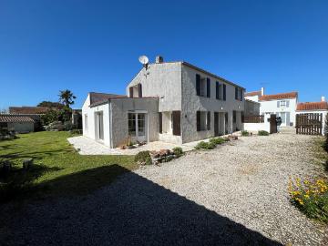 Maison 9 pièces 140 m²
