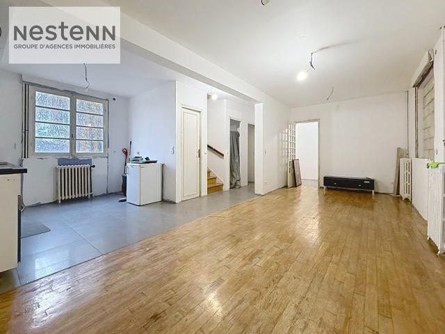 Maison 9 pièces 141 m²