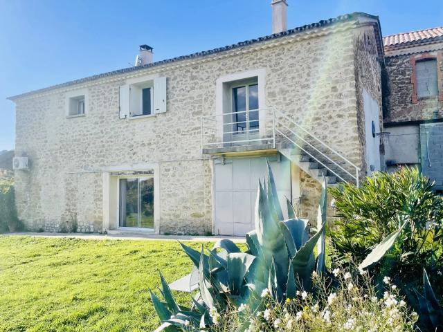 Maison 9 pièces 158 m²