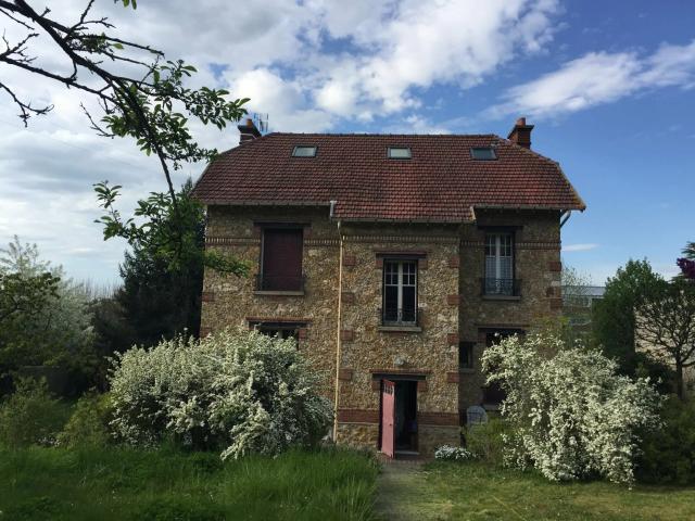 Maison 9 pièces 150 m²