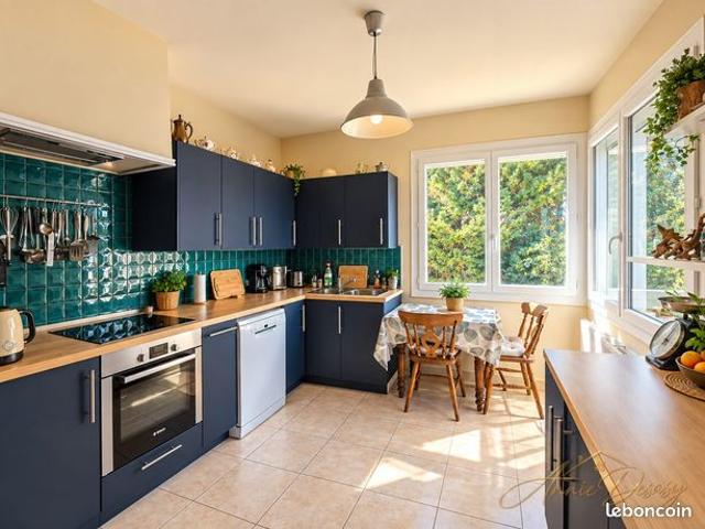 Maison 9 pièces 150 m²