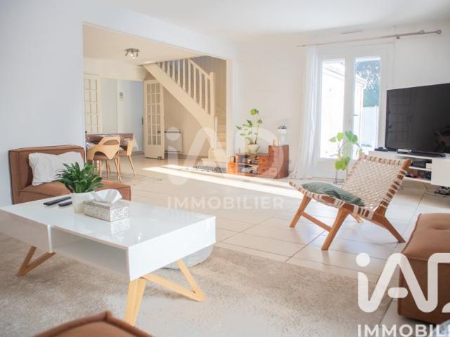 Maison 9 pièces 200 m²