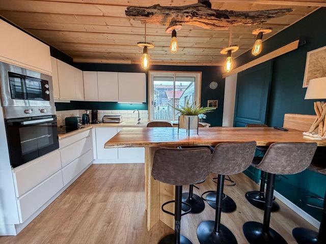 Maison 9 pièces 151 m²