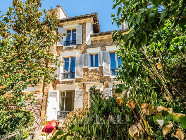 Maison 9 pièces 164 m²