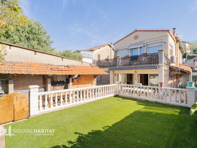 Maison 9 pièces 165 m²