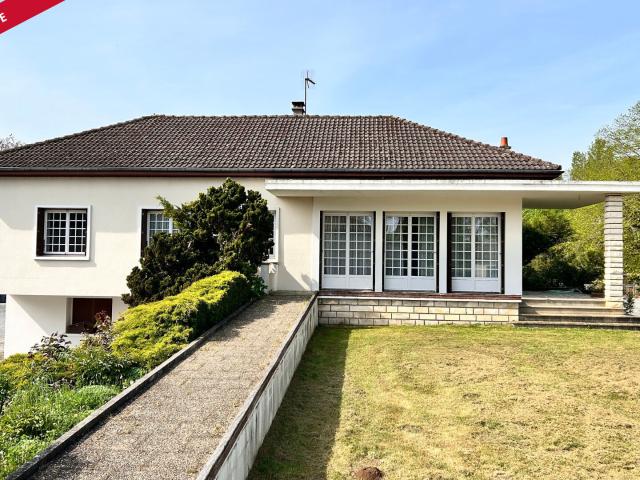 Maison 9 pièces 166 m²