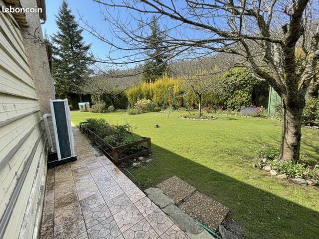 Maison 9 pièces 167 m²