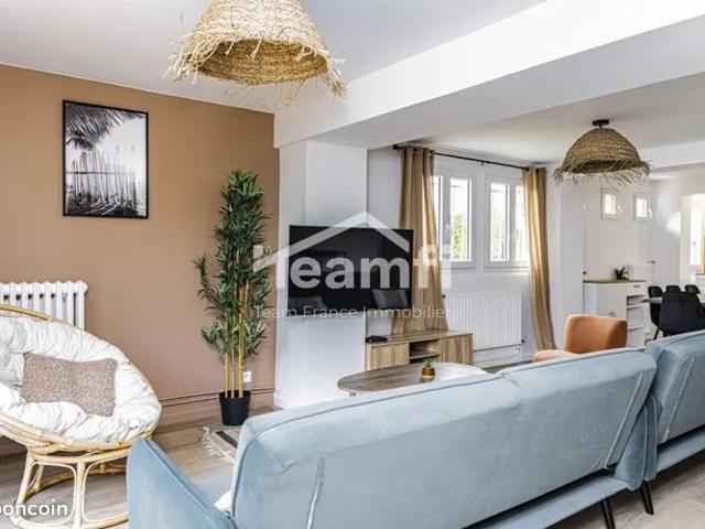 Maison 9 pièces 168 m²