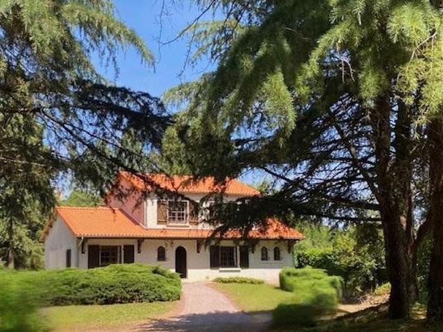 Maison 9 pièces 168 m²