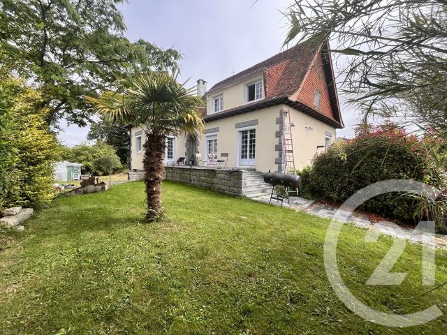Maison 9 pièces 169 m²