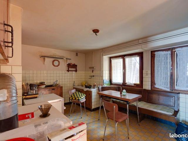 Maison 9 pièces 160 m²