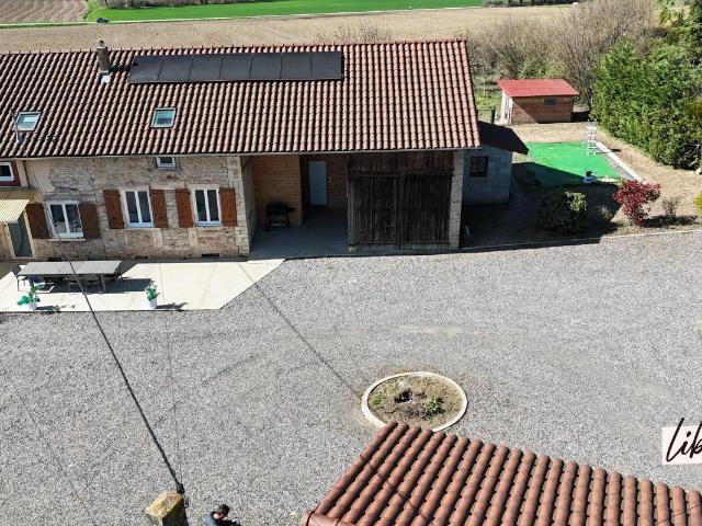 Maison 9 pièces 160 m²