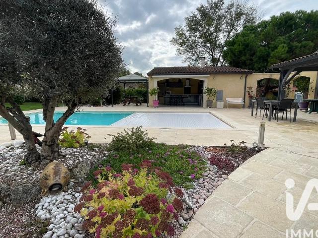 Maison 9 pièces 161 m²